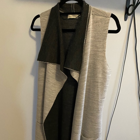Cardigan Vest Size M - Picture 2 of 2